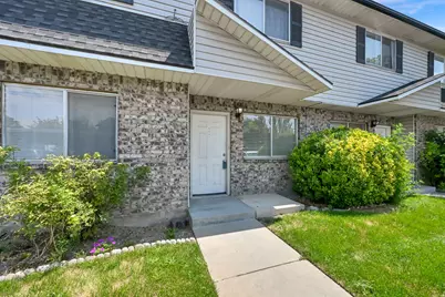 3917 W Rockwood Way #B, West Valley, UT 84120 - Photo 2