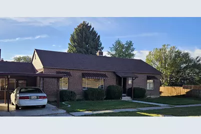 144 S 100 E, Mount Pleasant, UT 84647 - Photo 2