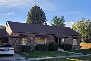 144 S 100 E, Mount Pleasant, UT 84647 - Photo 2