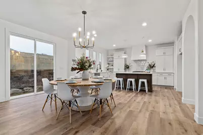 3559 S Garibaldi Way, Saratoga Springs, UT 84045 - Photo 12