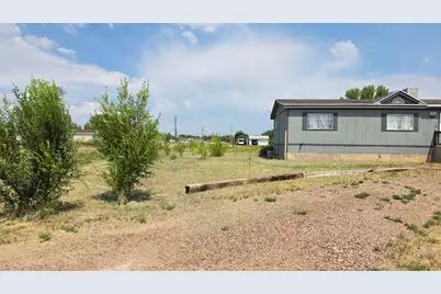 5865 E 150 N, Fort Duchesne, UT 84026 - Photo 4