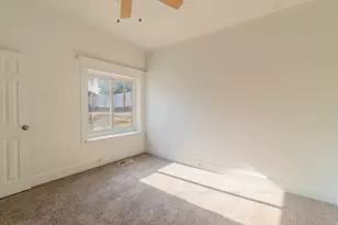 2055 S Adams Ave E, Ogden, UT 84401 - Photo 8