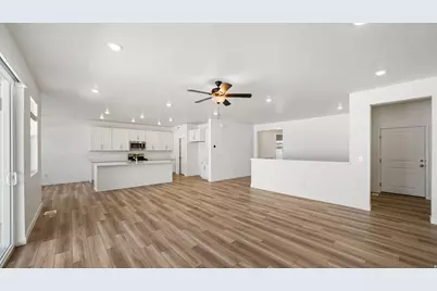 1611 E Cottontail Dr, Eagle Mountain, UT 84005 - Photo 18