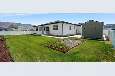 1611 E Cottontail Dr, Eagle Mountain, UT 84005 - Photo 38