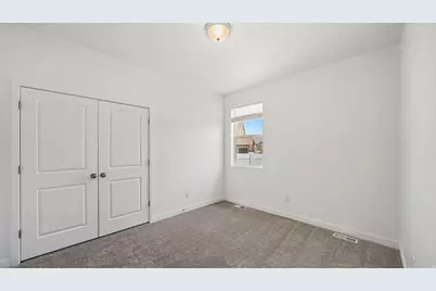 1611 E Cottontail Dr, Eagle Mountain, UT 84005 - Photo 10