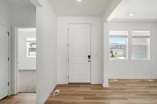 1611 E Cottontail Dr, Eagle Mountain, UT 84005 - Photo 6