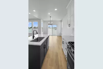 745 N 600 W #216, Tremonton, UT 84337 - Photo 6