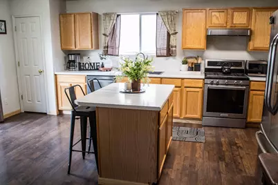 1224 N Lewis Peak Dr, Ogden, UT 84404 - Photo 8