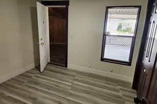 1102 W Yarrow Ln S, Salt Lake City, UT 84123 - Photo 12