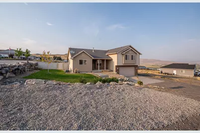 12498 W Wallace Ln, Thatcher, UT 84337 - Photo 4