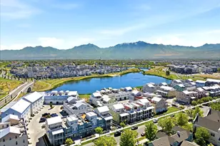 11123 S Kestrel Rise Rd, South Jordan, UT 84009 - Photo 4