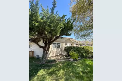 268 E 3100 N, North Ogden, UT 84414 - Photo 2