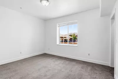 1018 N 985 W #503, Orem, UT 84057 - Photo 10