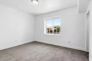 1018 N 985 W, Orem, UT 84057 - Photo 10
