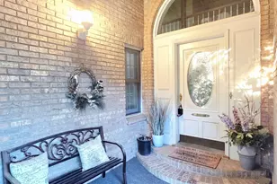 1025 N Brook Haven Dr Dr E, Kaysville, UT 84037 - Photo 4