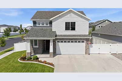 1644 W Red Pine Dr, Syracuse, UT 84075 - Photo 1