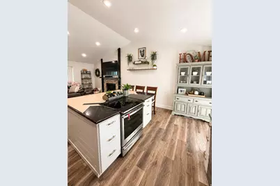708 S 2050 W, Vernal, UT 84078 - Photo 4
