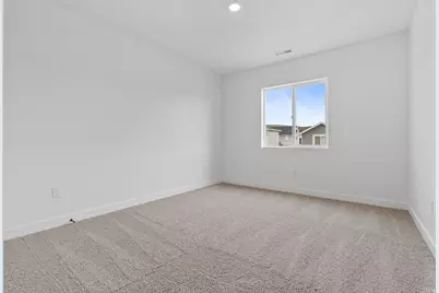 7136 Oquirrh Ranch Pkwy N, Eagle Mountain, UT 84005 - Photo 14