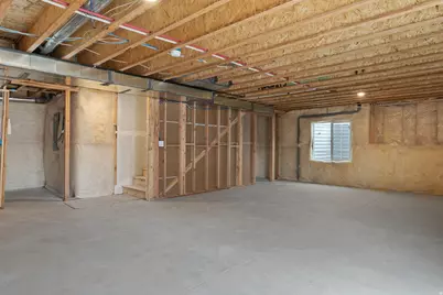 7136 Oquirrh Ranch Pkwy N, Eagle Mountain, UT 84005 - Photo 18