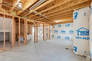 437 N 800 E, Hyde Park, UT 84318 - Photo 30