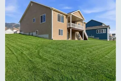 437 N 800 E, Hyde Park, UT 84318 - Photo 34