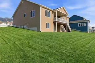 437 N 800 E, Hyde Park, UT 84318 - Photo 34