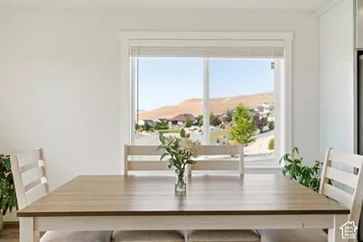 437 N 800 E, Hyde Park, UT 84318 - Photo 8