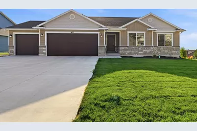 437 N 800 E, Hyde Park, UT 84318 - Photo 2