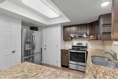 1188 Cannon Dr, Farmington, UT 84025 - Photo 6