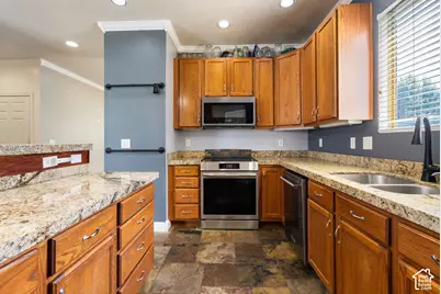 7743 N Rose St, Eagle Mountain, UT 84005 - Photo 10