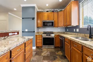7743 N Rose St, Eagle Mountain, UT 84005 - Photo 10