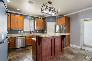 7743 N Rose St, Eagle Mountain, UT 84005 - Photo 8