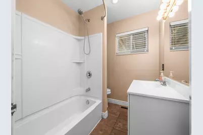 257 S 300 E, Salem, UT 84653 - Photo 14