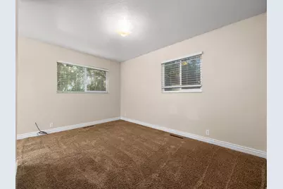 257 S 300 E, Salem, UT 84653 - Photo 8