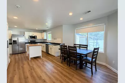 1872 S 575 E, Clearfield, UT 84015 - Photo 6
