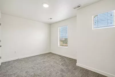 2624 S Pickwick St, Magna, UT 84044 - Photo 30