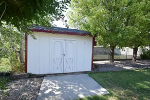 324 W Mutton Hollow Rd, Kaysville, UT 84037 - Photo 20