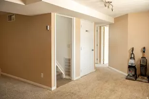 325 S 800 W, Vernal, UT 84078 - Photo 20