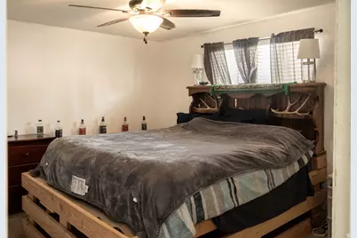 325 S 800 W, Vernal, UT 84078 - Photo 8