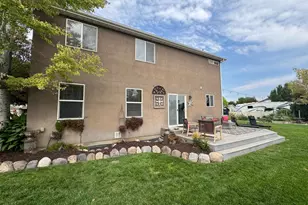1237 S 260 W, Payson, UT 84651 - Photo 16