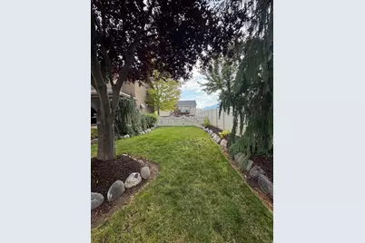 1237 S 260 W, Payson, UT 84651 - Photo 10