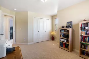 10403 S Walnut Canyon Ln, South Jordan, UT 84009 - Photo 28
