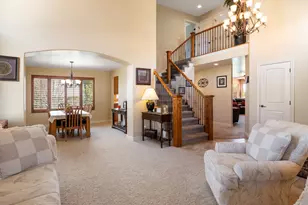 10403 S Walnut Canyon Ln, South Jordan, UT 84009 - Photo 4