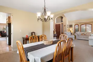 10403 S Walnut Canyon Ln, South Jordan, UT 84009 - Photo 8