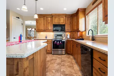 10403 S Walnut Canyon Ln, South Jordan, UT 84009 - Photo 10