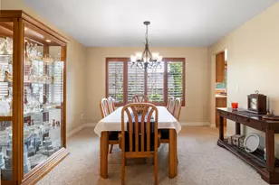 10403 S Walnut Canyon Ln, South Jordan, UT 84009 - Photo 8