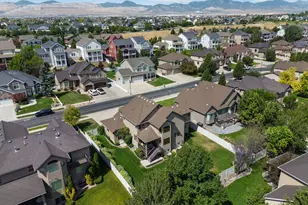 10403 S Walnut Canyon Ln, South Jordan, UT 84009 - Photo 38