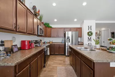 3517 S Finch St W, Syracuse, UT 84075 - Photo 16