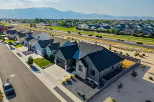 2311 E Cobble Creek Ln, Eagle Mountain, UT 84005 - Photo 34