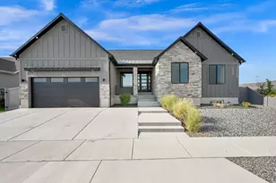 2311 E Cobble Creek Ln, Eagle Mountain, UT 84005 - Photo 2